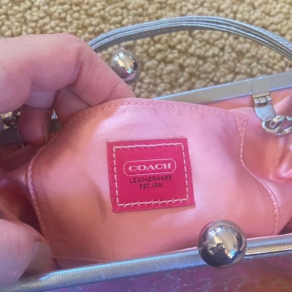 Coach - Picture 6 of 16